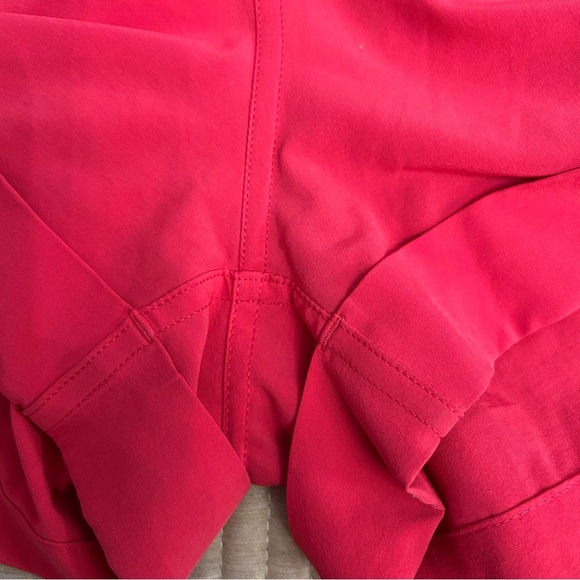 Lululemon shorts hot pink size 6 drawstrings - Picture 7 of 7
